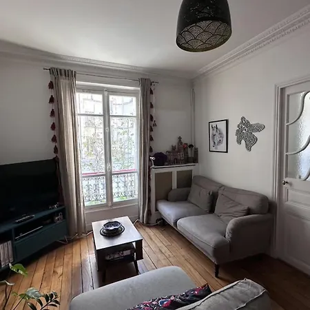 Spacious T2 - Near Place De La Nation *